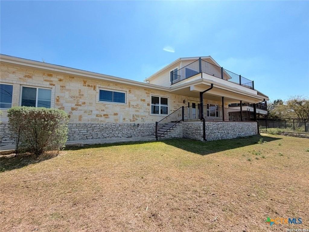 1210 Skyline Dr - Photo 2 of 30