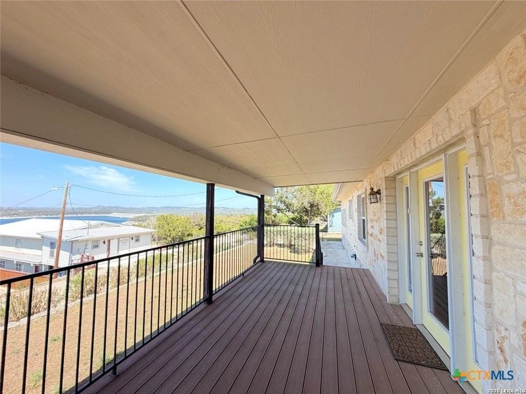 1210 Skyline Dr - Photo 4 of 30