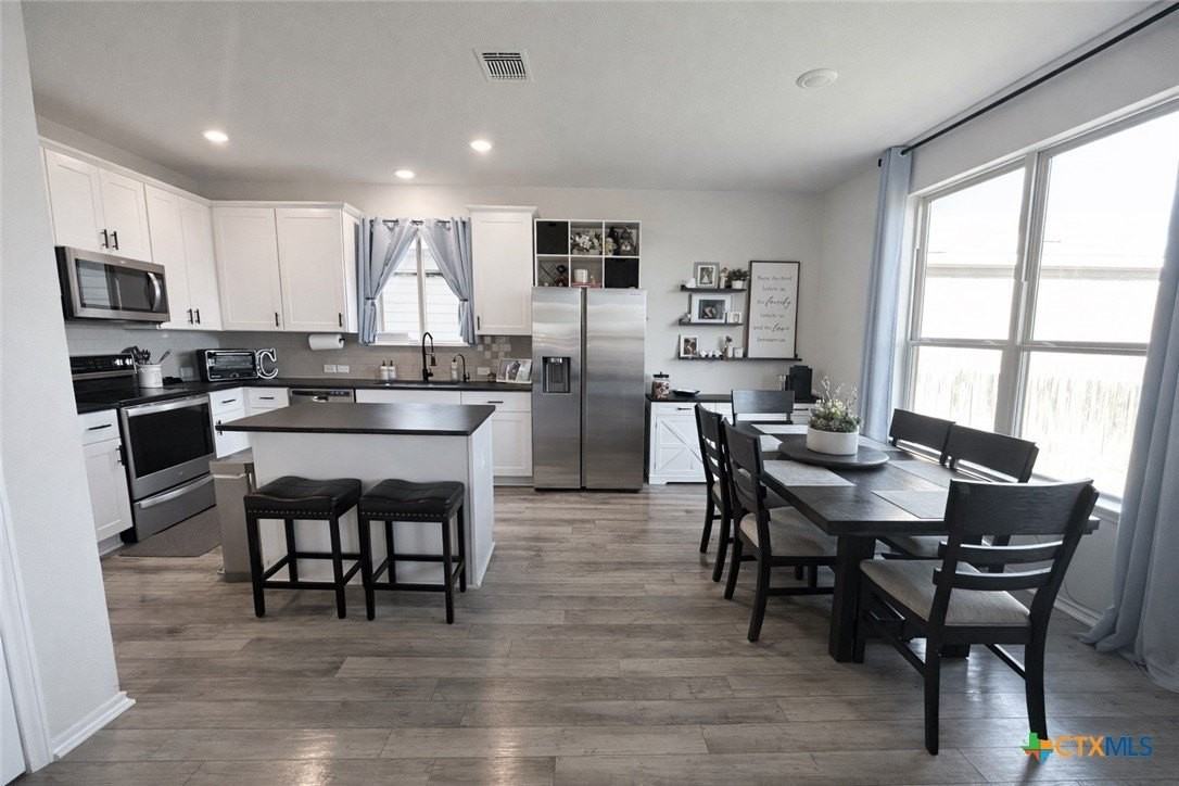 104 Hellfighters Way - Photo 4 of 22