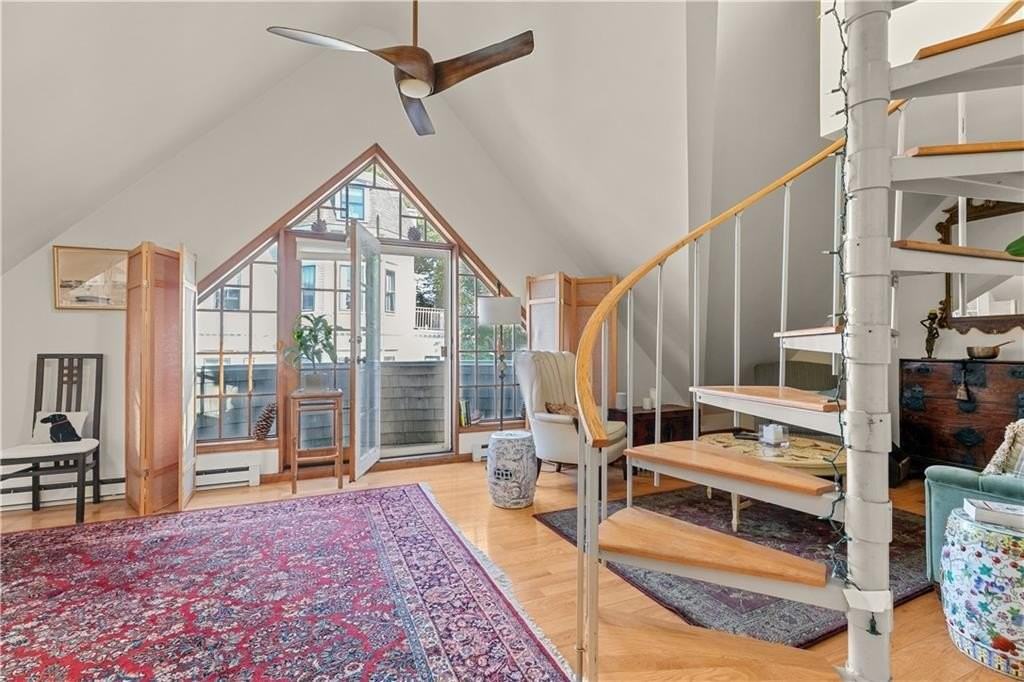 11 Catherine St #B - Photo 5 of 20