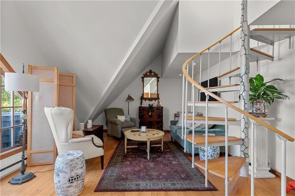 11 Catherine St #B - Photo 6 of 20
