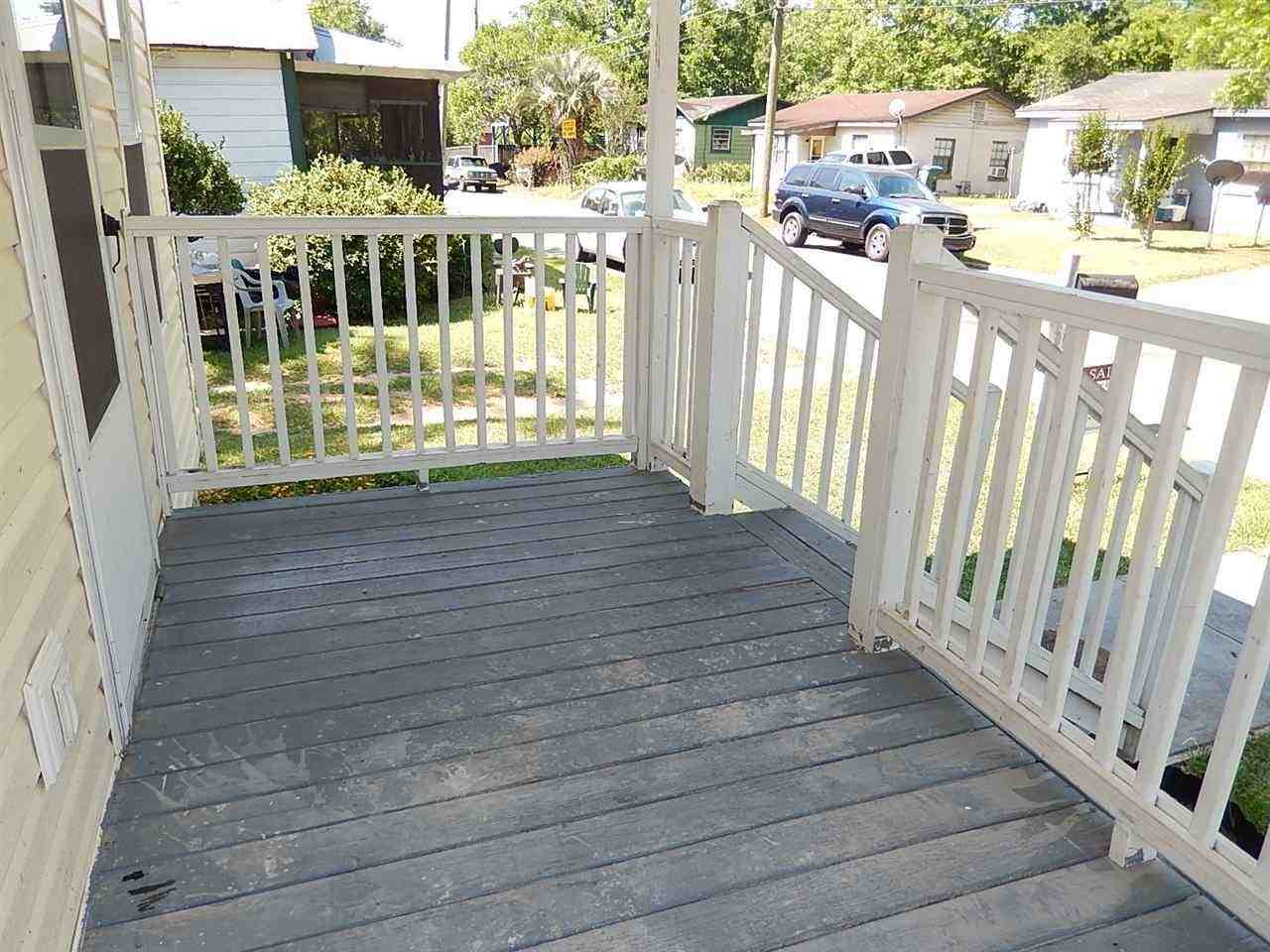 217 N Chalk St - Photo 2 of 17