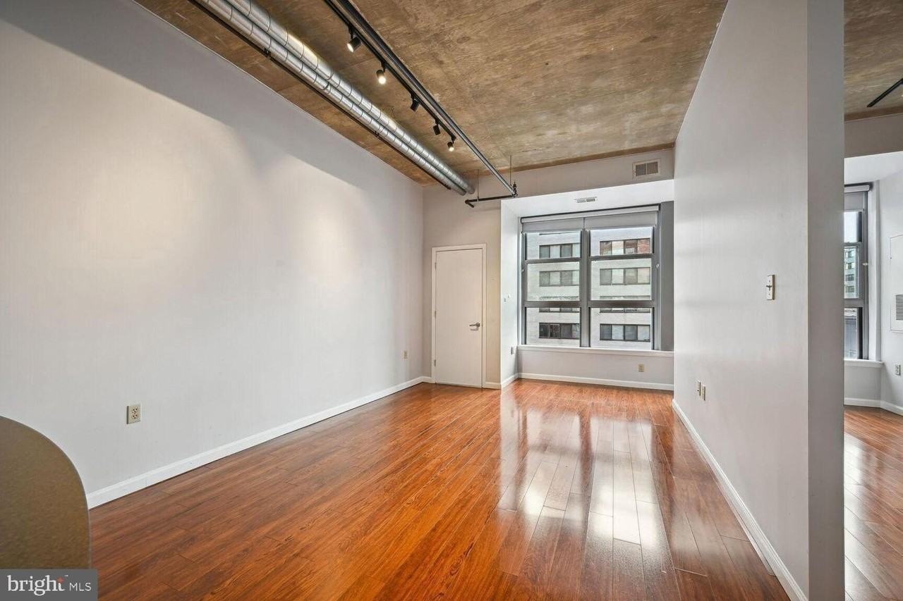 1300 N St Nw #410 - Photo 6 of 20