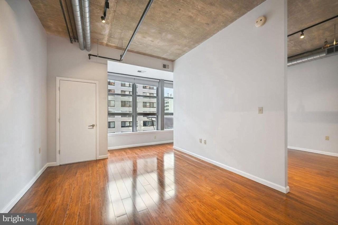 1300 N St Nw #410 - Photo 7 of 20