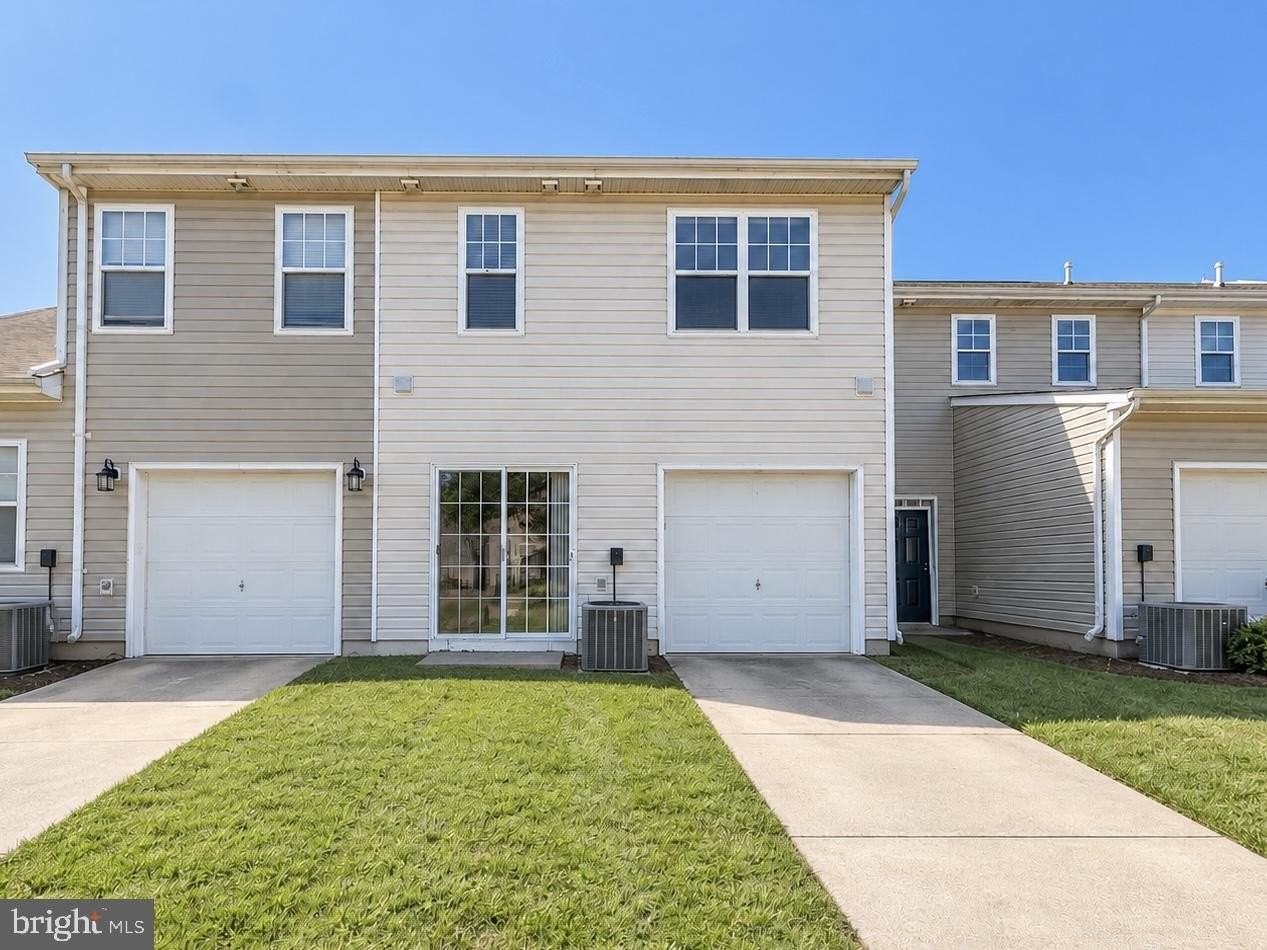 133 Lady Bug Dr - Photo 2 of 31