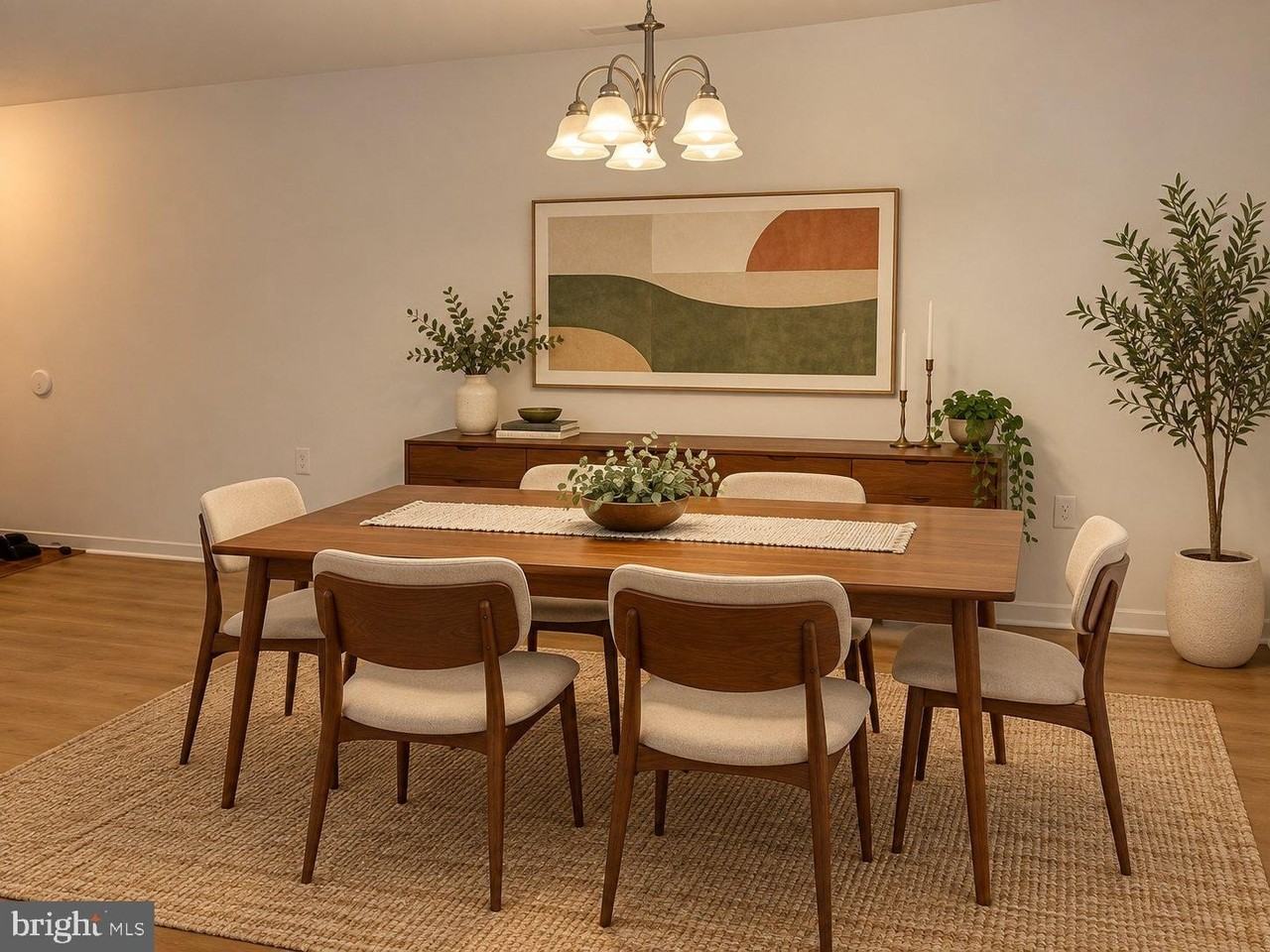 656 S Charles St #R18 - Photo 6 of 23