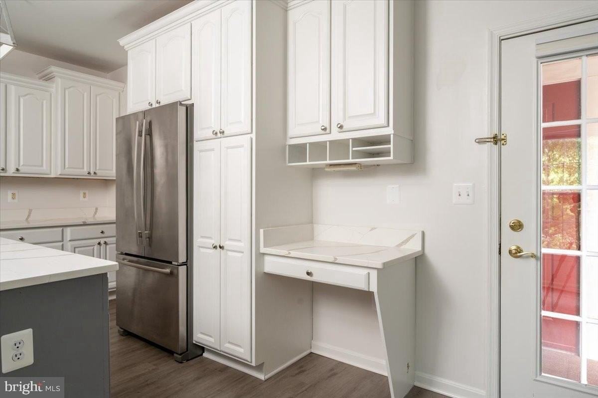 921 Spinnaker Way #921 - Photo 3 of 40