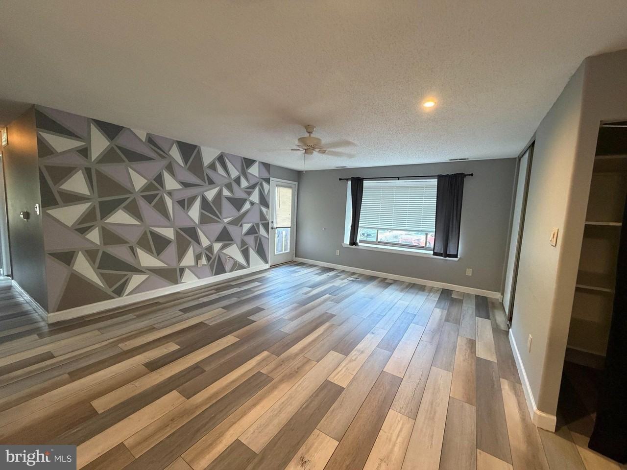 4217-A Aberdeen Dr - Photo 5 of 26