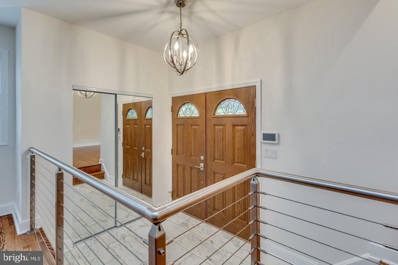 421 Fireside Ln - Photo 5 of 43