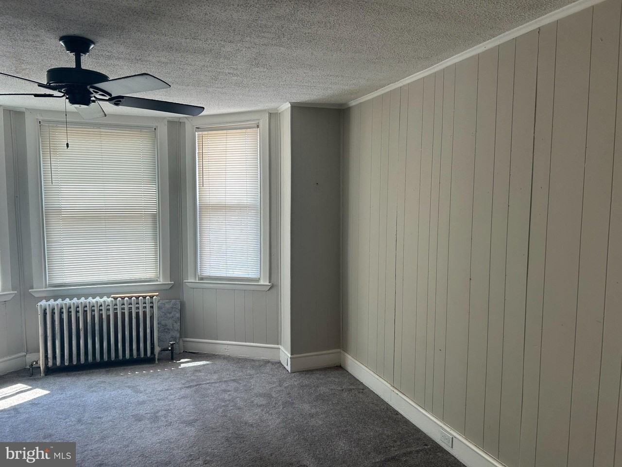 339 Market St - Photo 6 of 7