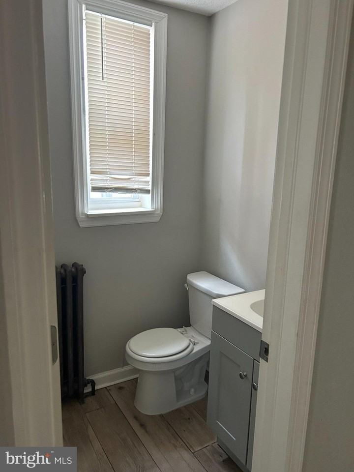 339 Market St - Photo 7 of 7
