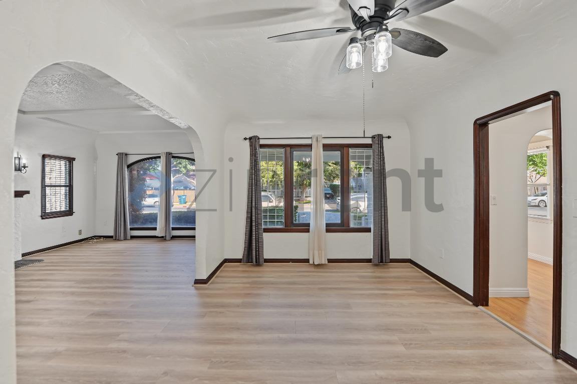 6727 Arbutus Ave - Photo 7 of 23