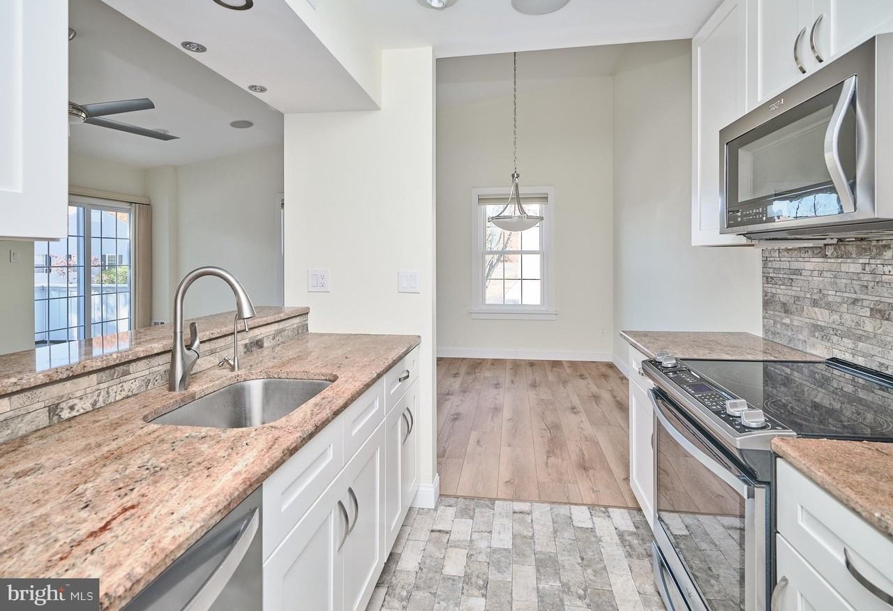 171 Shire Dr #17A - Photo 7 of 23