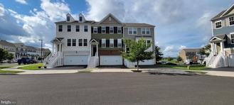111 Admiral Ln - Photo 1 of 1