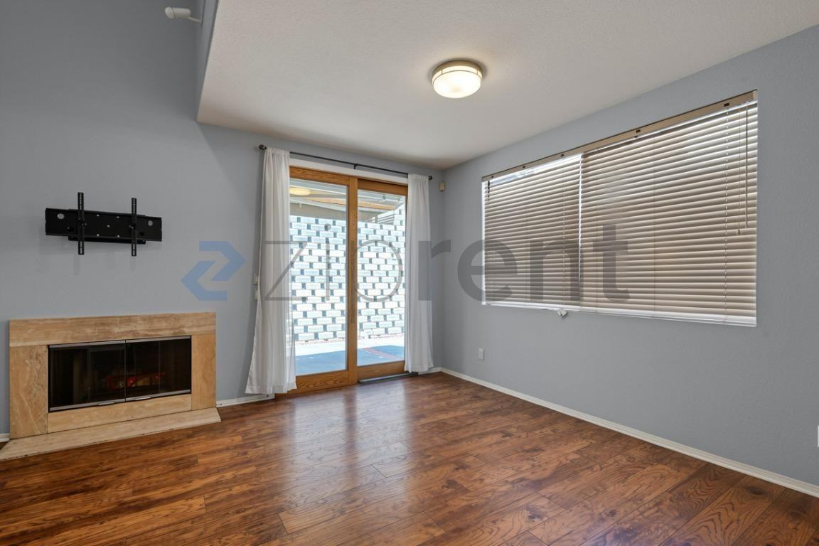 2066 San Diego Dr - Photo 7 of 37