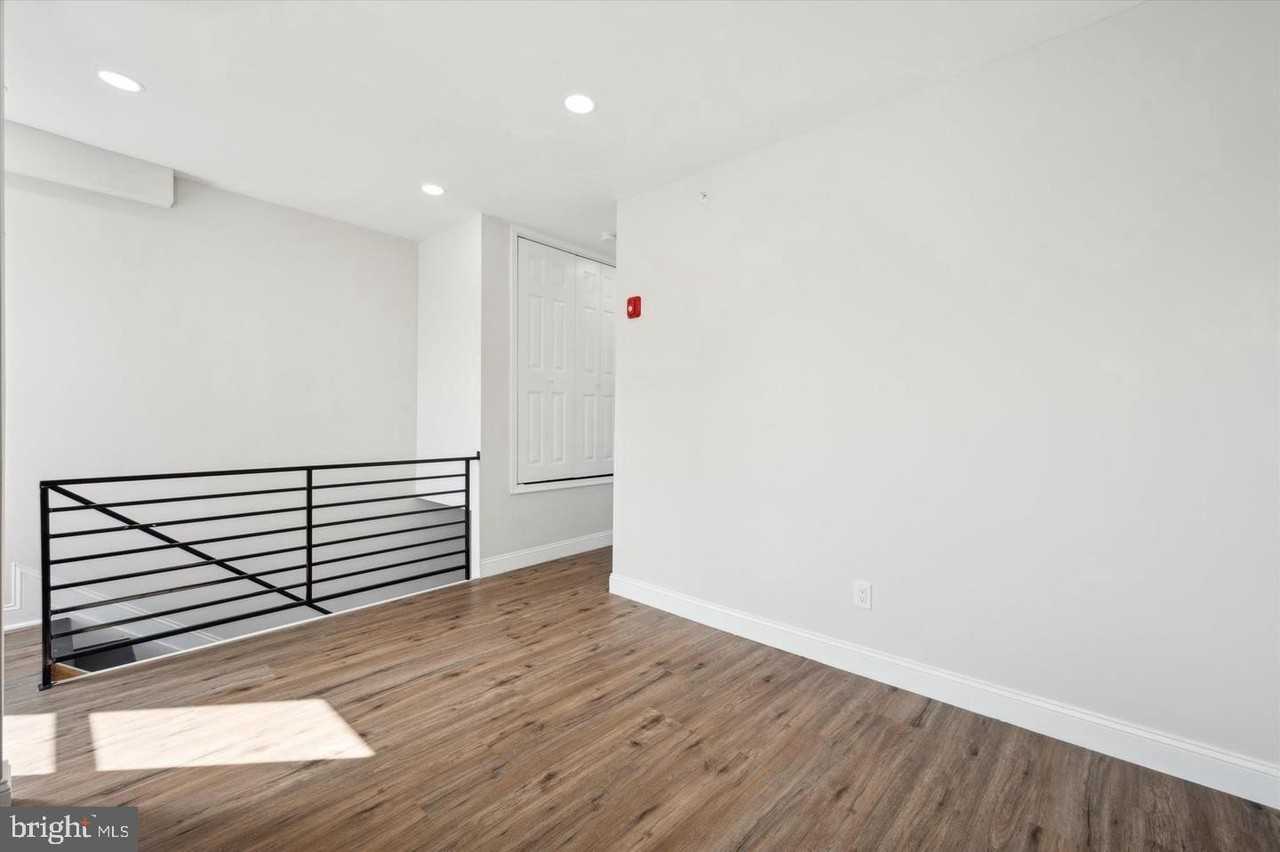 1921 N 2nd St #C - Photo 4 of 9