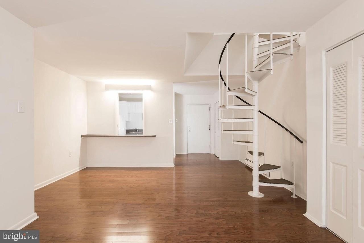 2311 Spruce St #202 - Photo 2 of 14