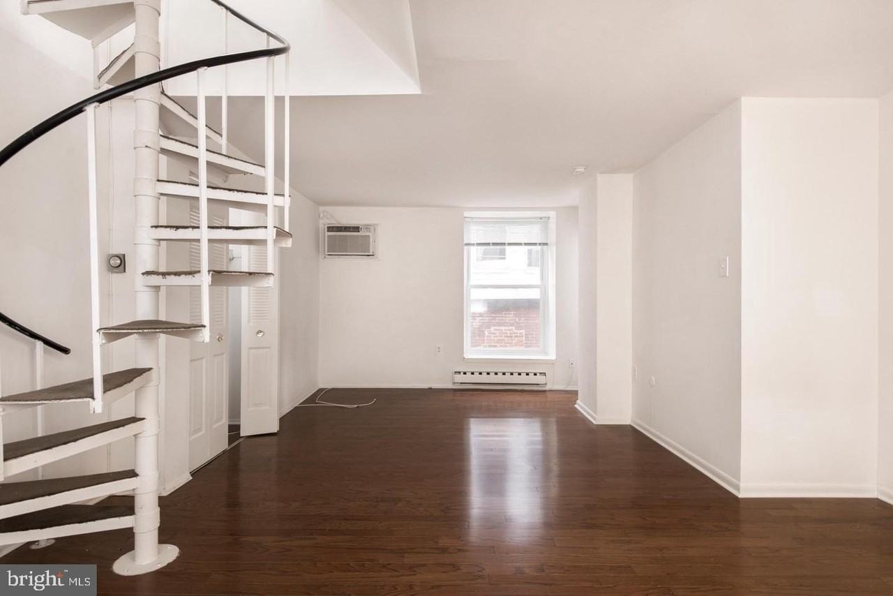 2311 Spruce St #202 - Photo 5 of 14