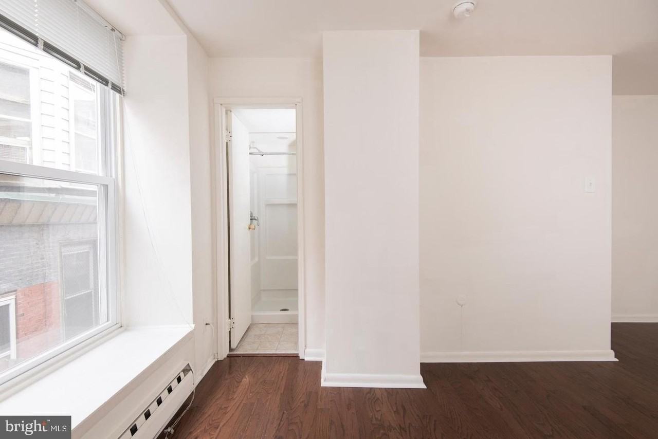 2311 Spruce St #202 - Photo 7 of 14