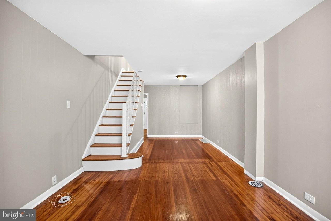 3225 Gaul St - Photo 2 of 18