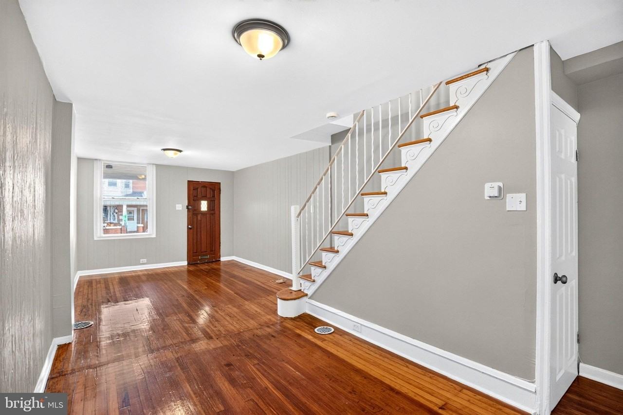 3225 Gaul St - Photo 4 of 18