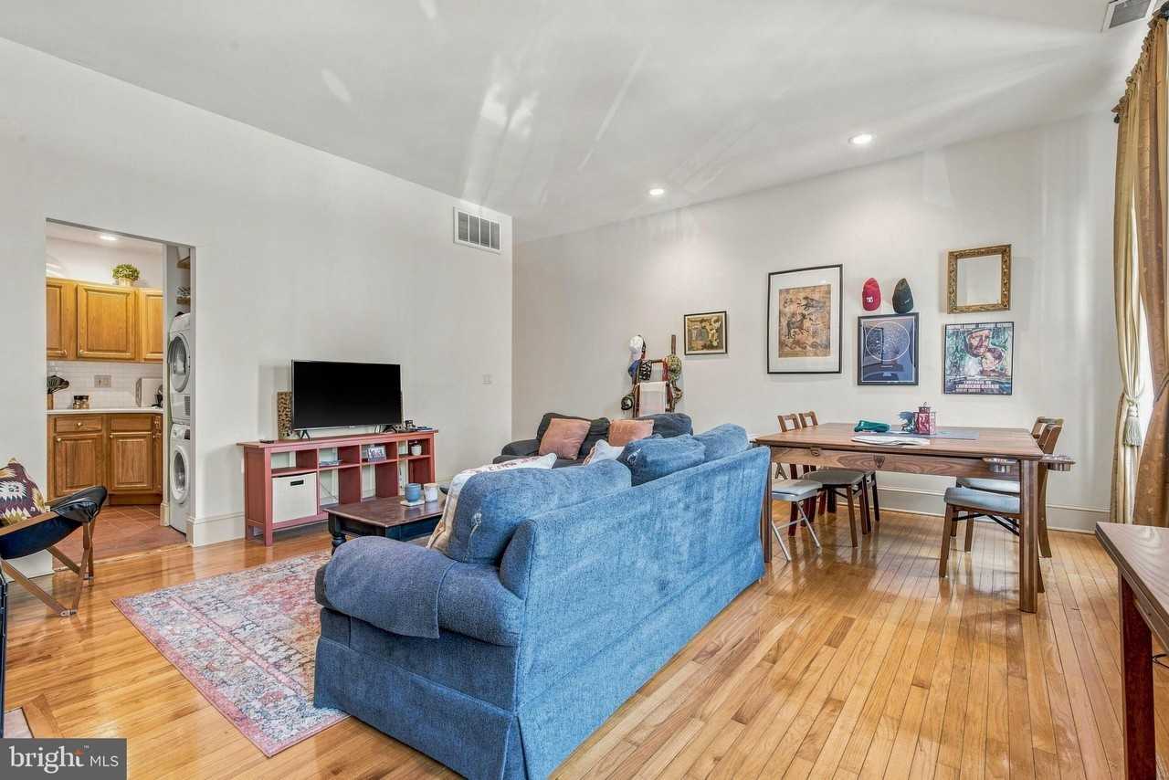 1130 Spruce St #2A - Photo 3 of 24