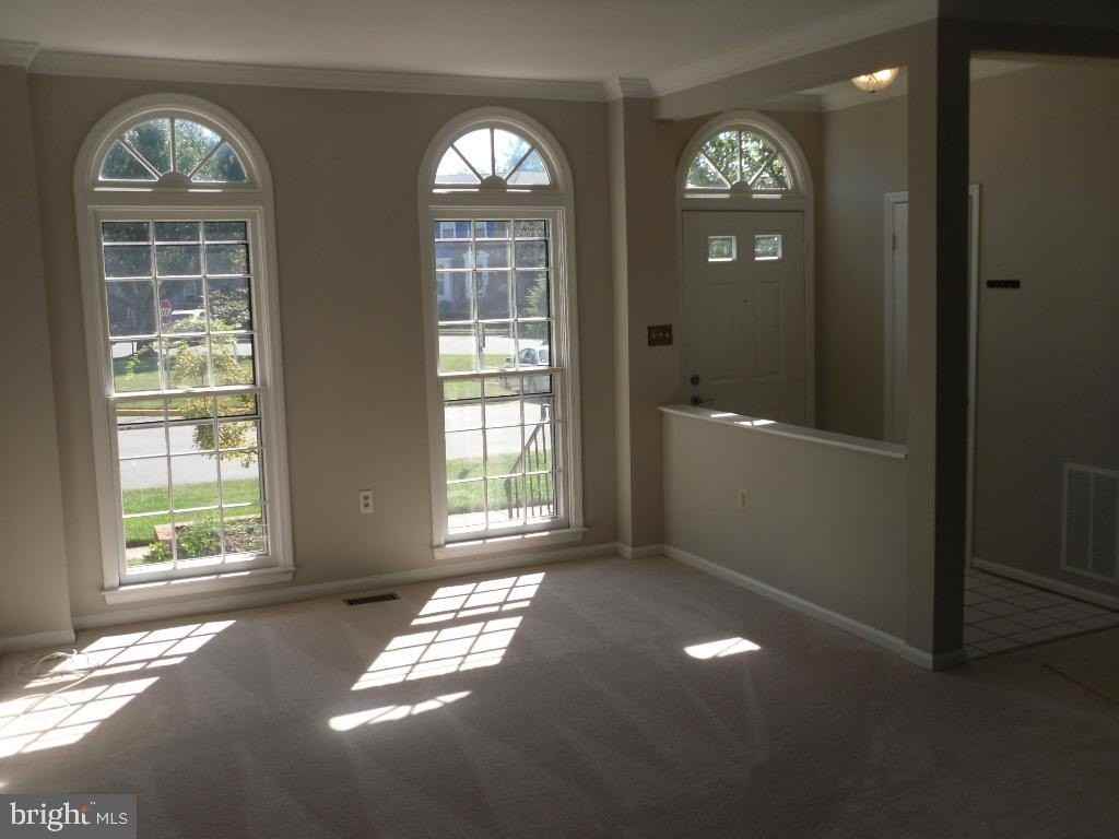 13312 Foxhole Dr - Photo 6 of 28