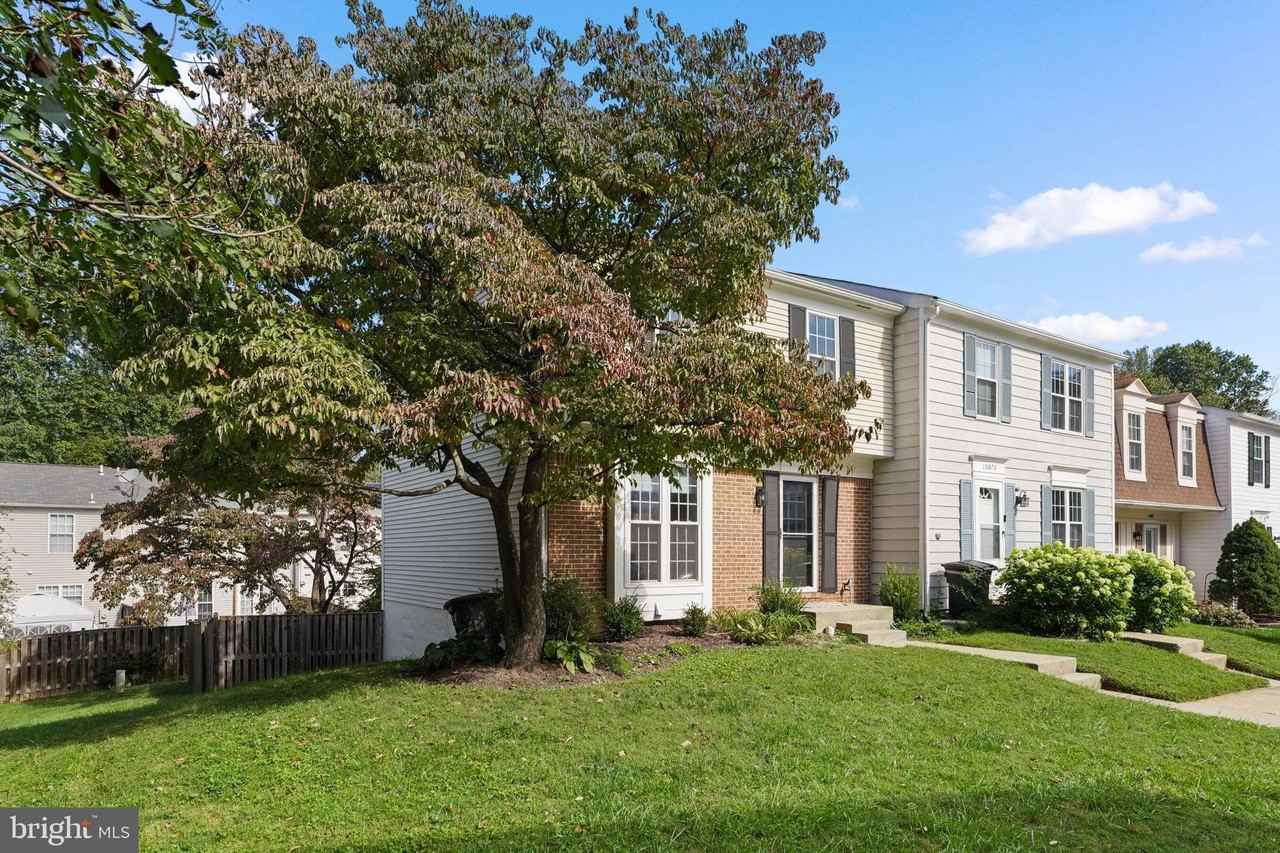 10072 Apple Wood Ct - Photo 2 of 45