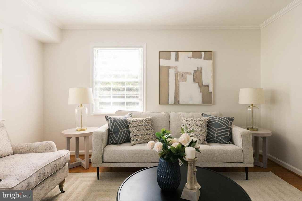 12824 Mount Royal Ln - Photo 6 of 49