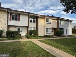 featured image of 10980 Hiram Ct