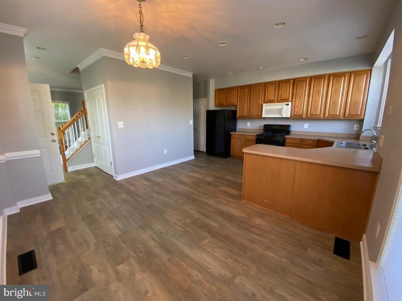 15349 Bronco Way - Photo 4 of 26