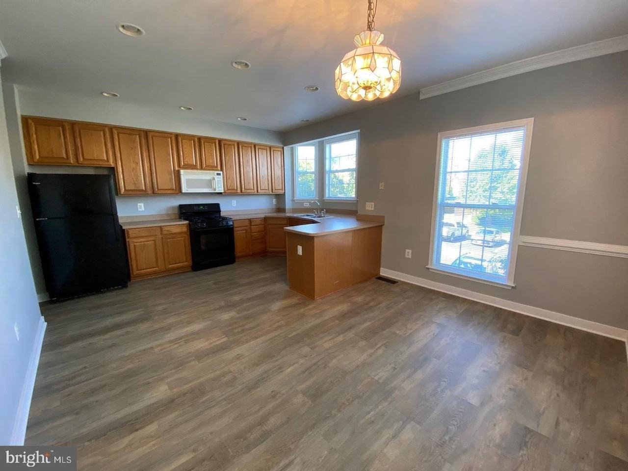 15349 Bronco Way - Photo 5 of 26