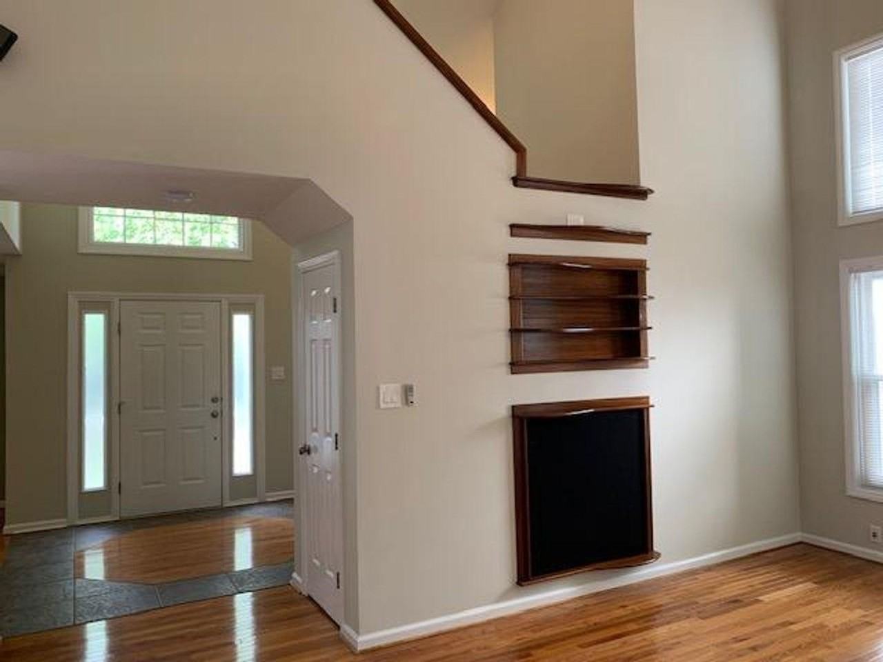 218 Mint Hill Dr - Photo 6 of 25