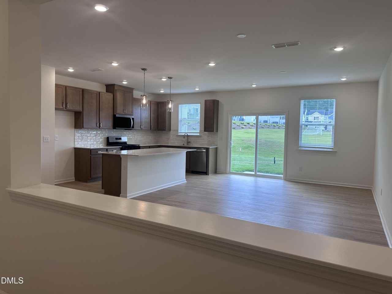 3109 Glen Lyon Dr - Photo 5 of 17