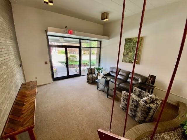 53 Academy Ave #503 - Photo 4 of 29