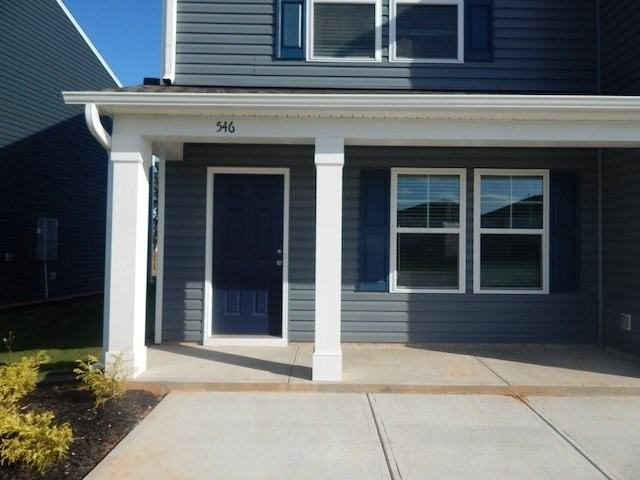 546 Seaborn Cir - Photo 2 of 29