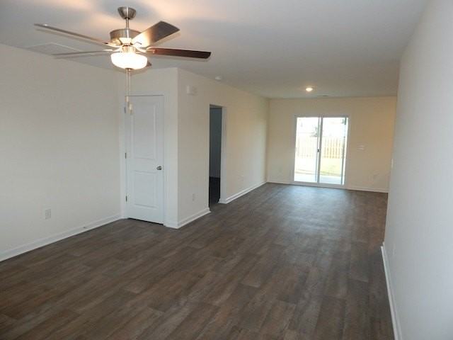 546 Seaborn Cir - Photo 5 of 29