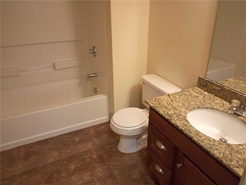 203 Kelly Rd #431 - Photo 4 of 7