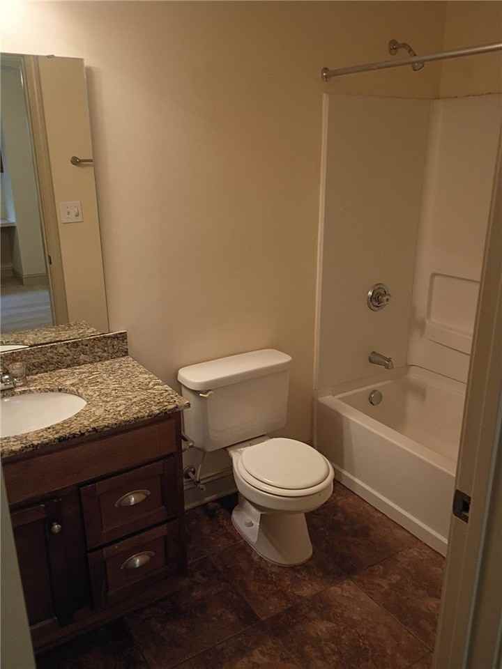 203 Kelly Rd #431 - Photo 5 of 7