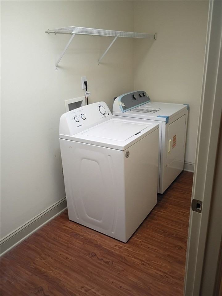 203 Kelly Rd #431 - Photo 6 of 7