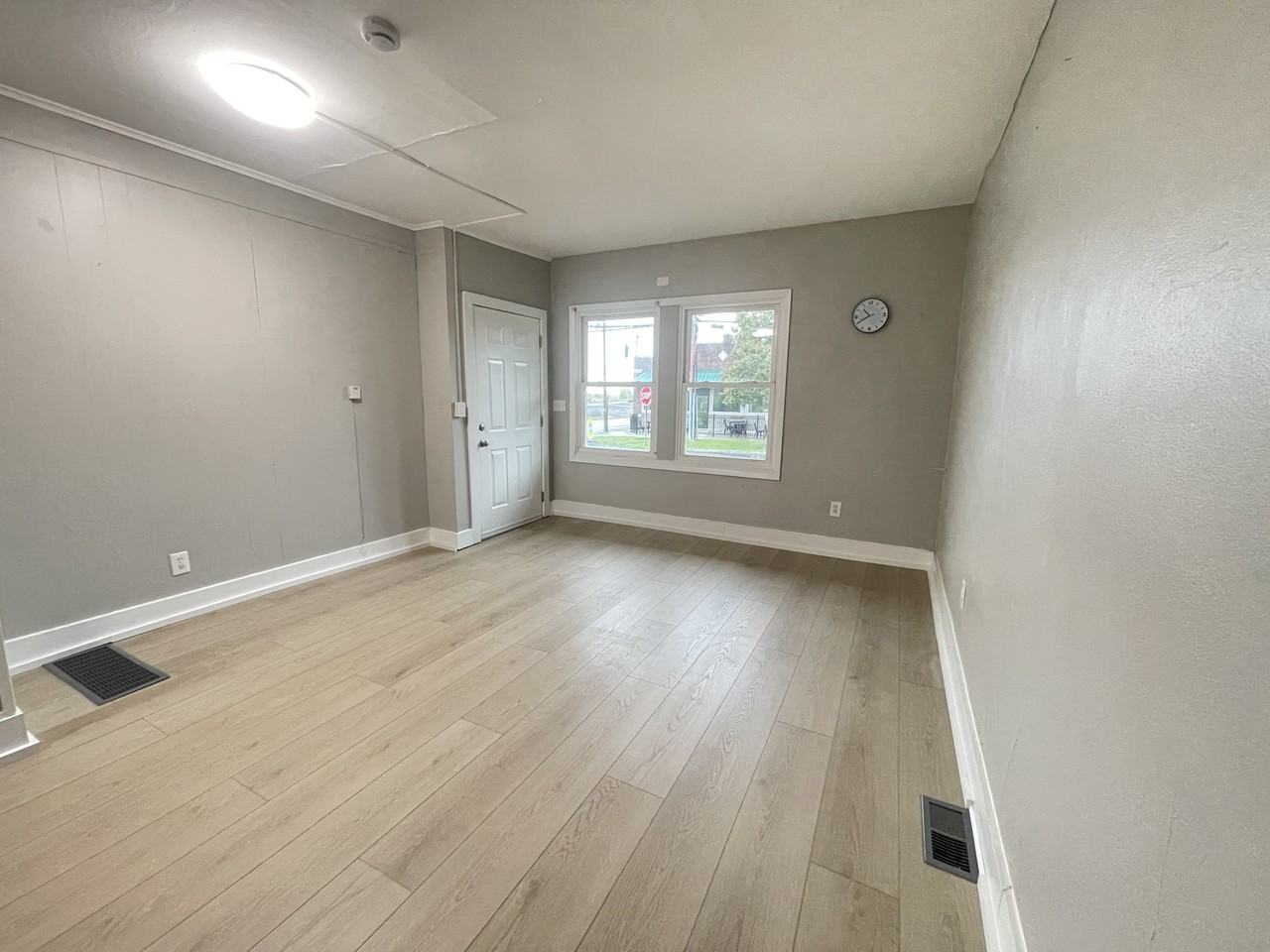 106 North Main Street #B - Photo 3 of 20