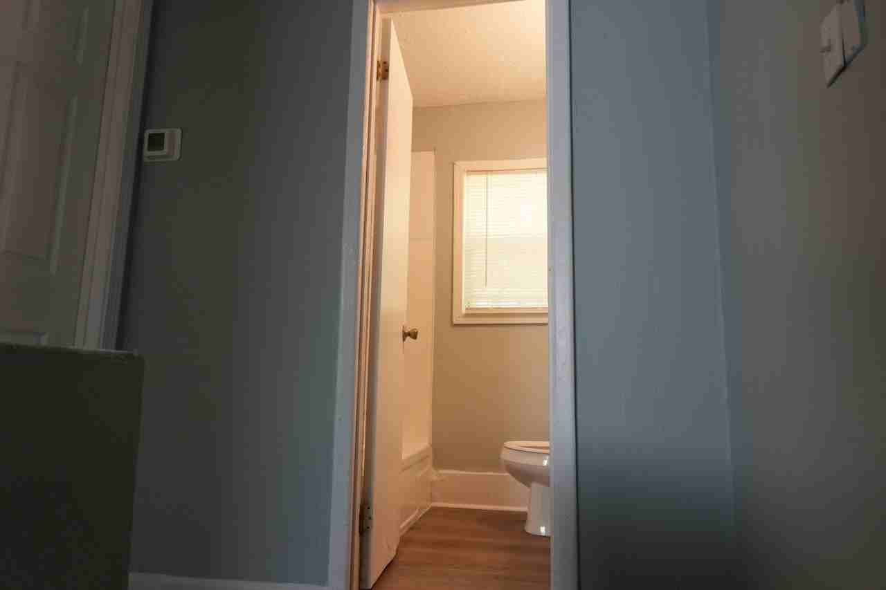 1224 Appling Court-B - B #B - Photo 7 of 10