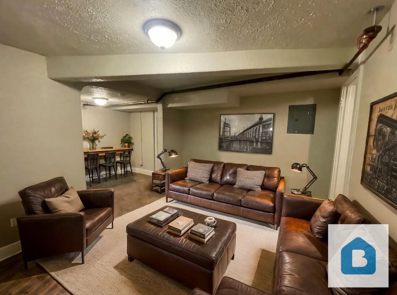 506 N Cascade Avenue - Photo 4 of 38