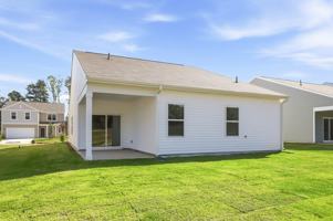 featured image of 1009 Riverbank Dr