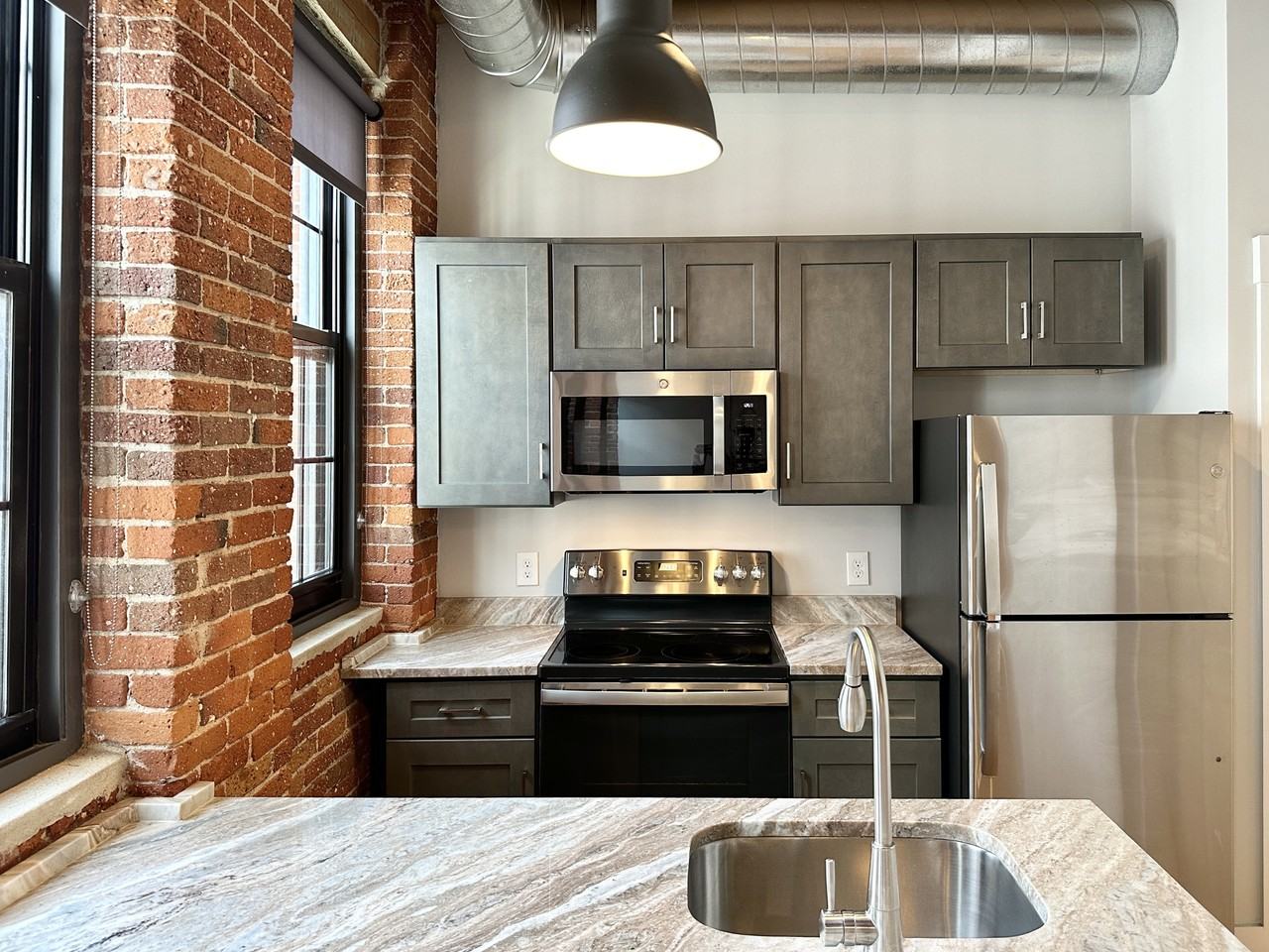 128 Chandler St #402 - Photo 3 of 14