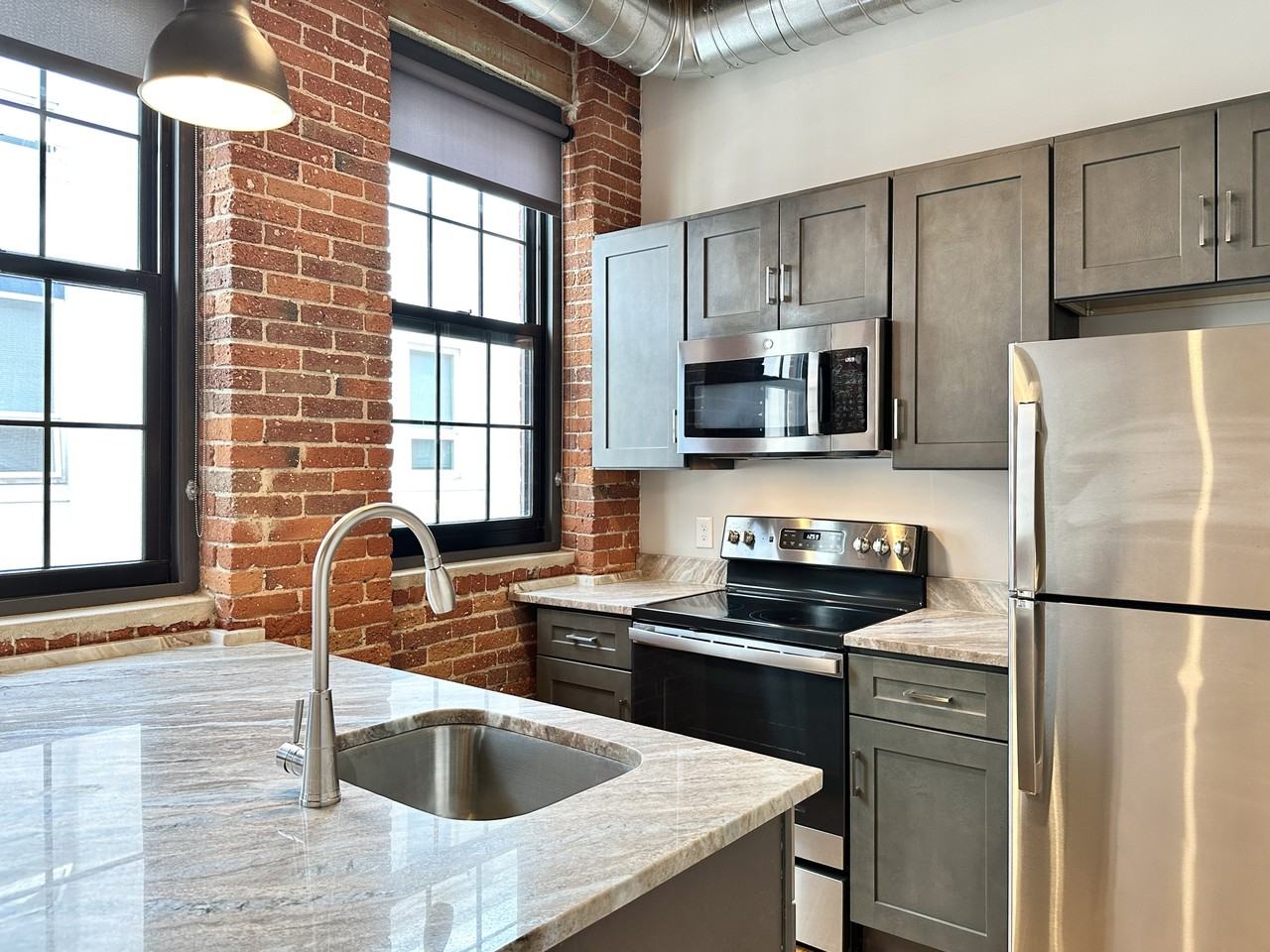 128 Chandler St #402 - Photo 4 of 14