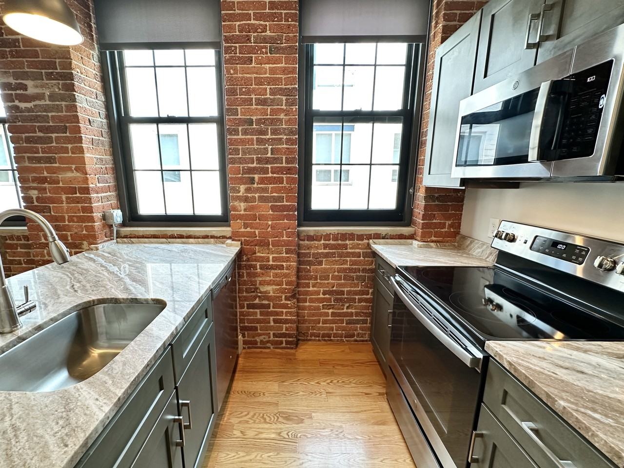 128 Chandler St #402 - Photo 5 of 14