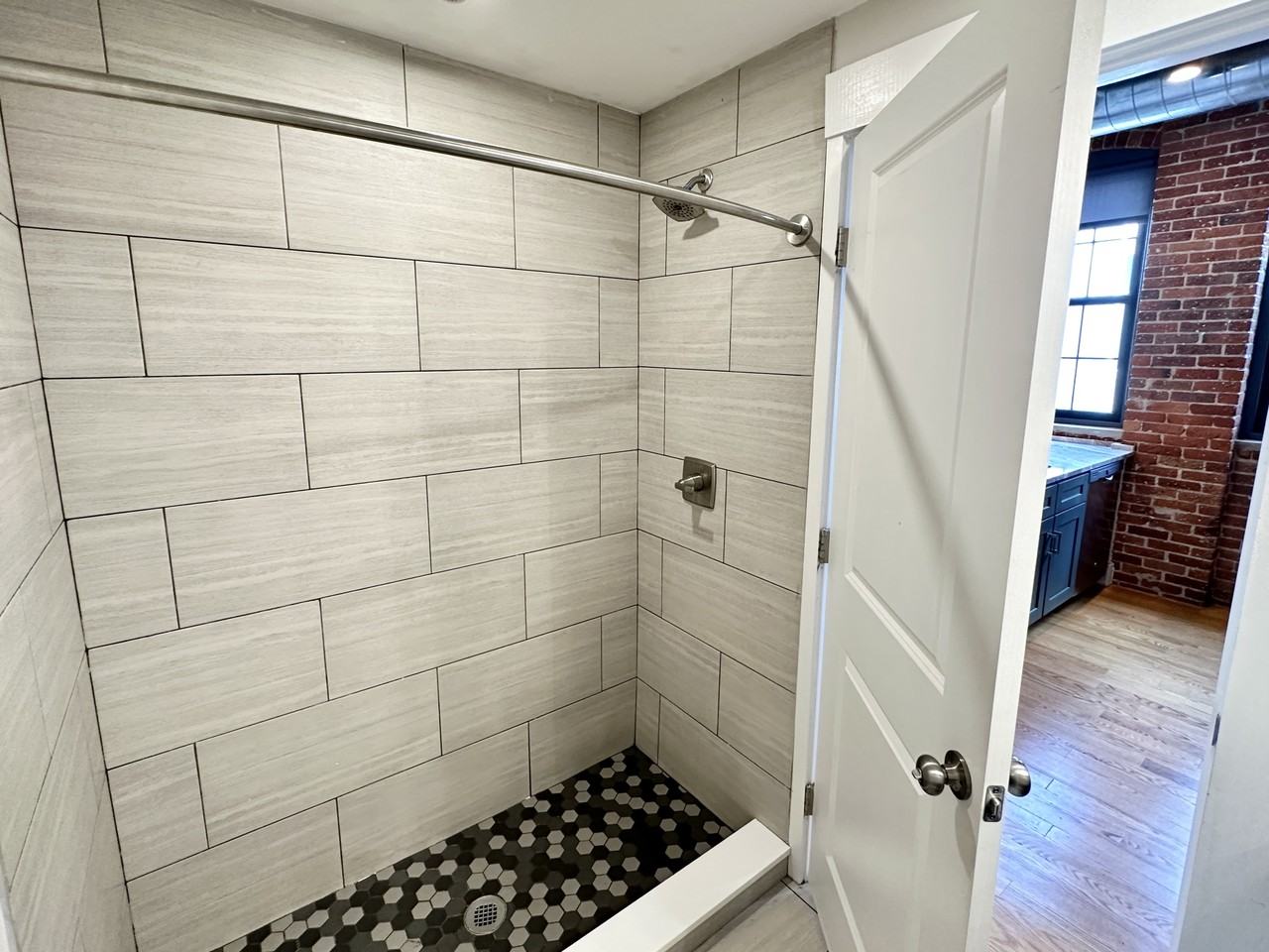 128 Chandler St #402 - Photo 7 of 14