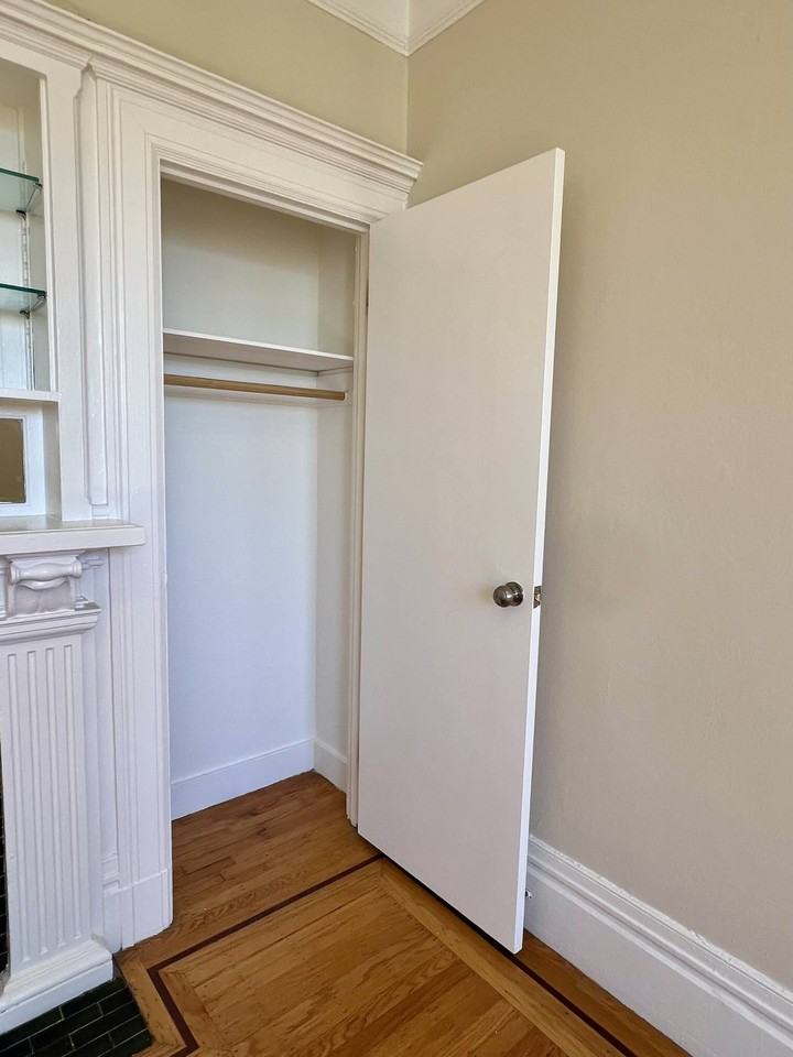 2127 Fillmore Street #15 - Photo 6 of 12