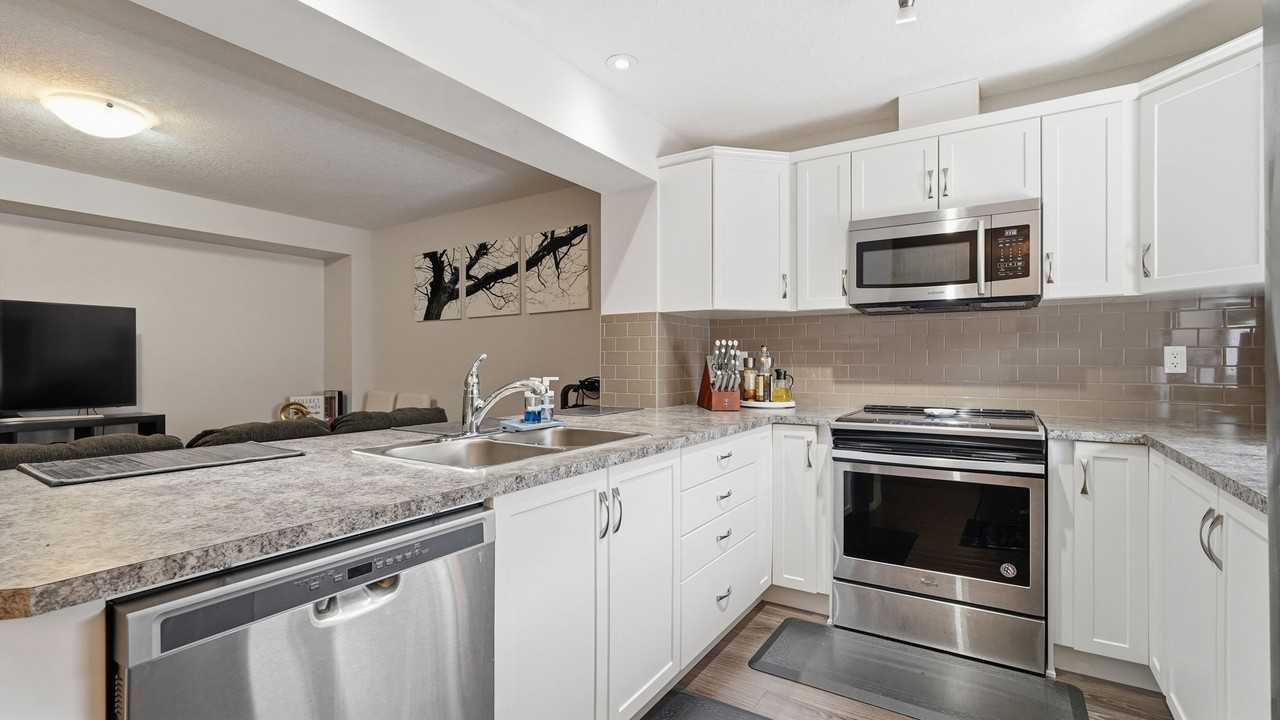180 Cityscape Crt Ne - Photo 5 of 22
